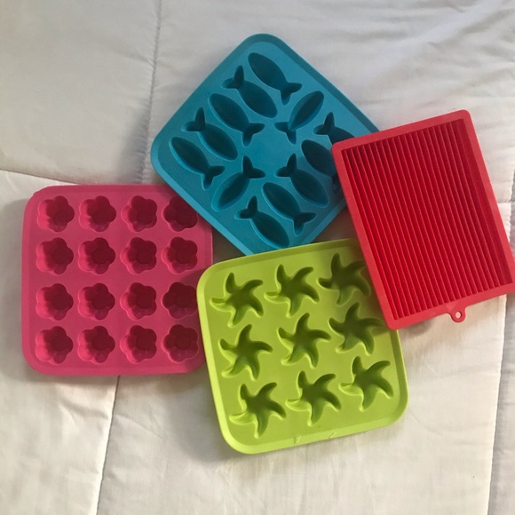 IKEA Other - Shaped Ice Cube Tray IKEA IKEA Other - Shaped Ice Cube Tray IKEA